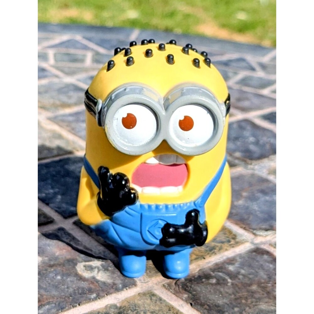 McDonalds Minion Action Figure Confused Minion 3" 2013 Universal Studios GUC